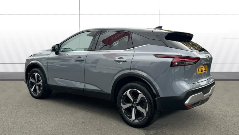 Nissan Qashqai 1.3 DiG-T MH N-Connecta 5dr Petrol Hatchback